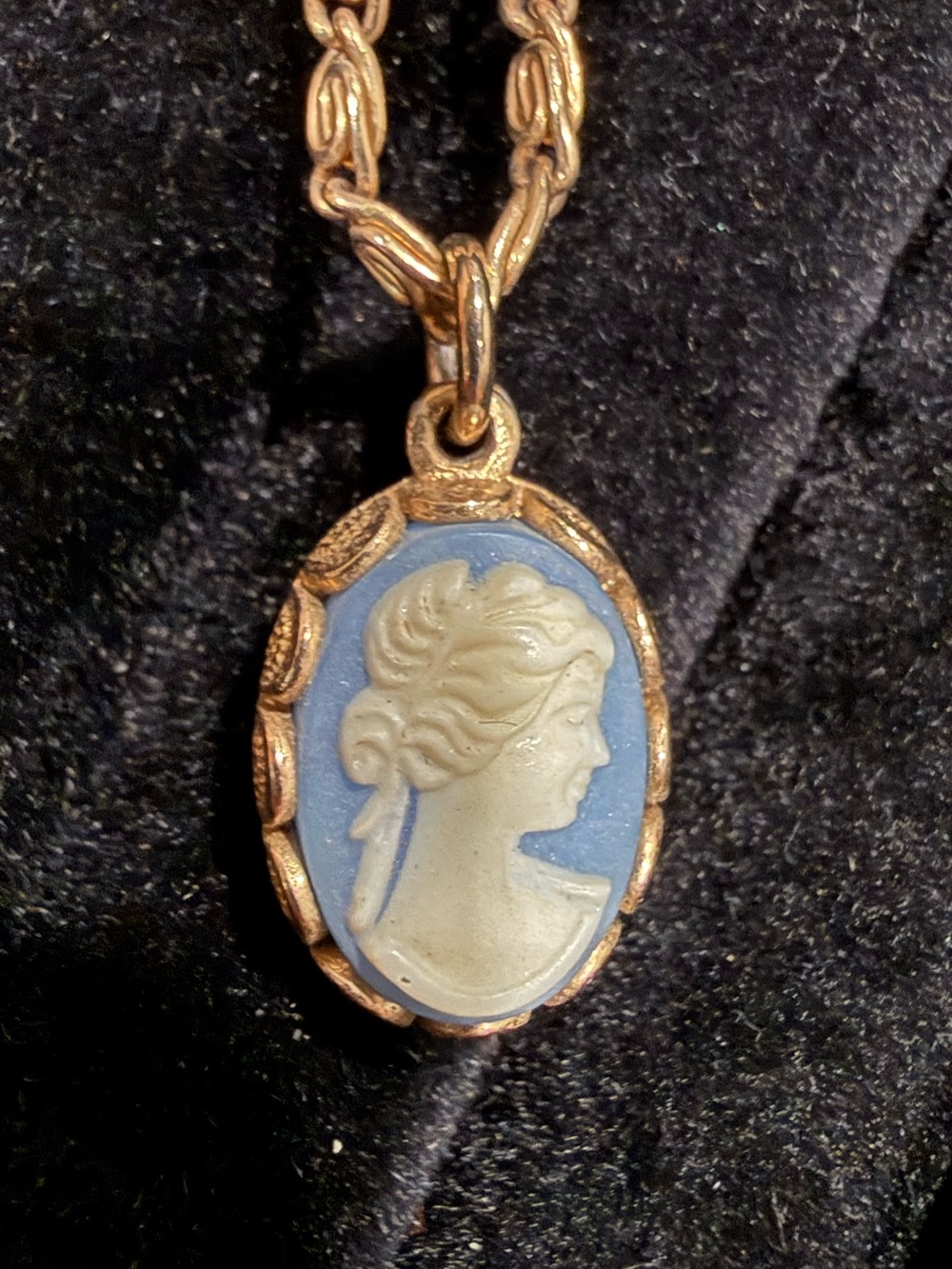 Vintage Avon "Princess Cameo" necklace originally released in 1975 for Children